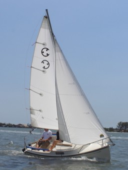 Com-Pac Legacy Under Sail - Photo of Com-Pac Legacy sail boat